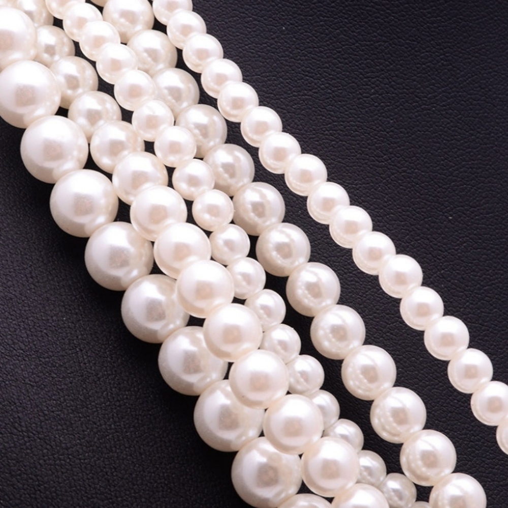 Necklace & Earrings - Diamonds and Pearls White - Picture 4 of 8